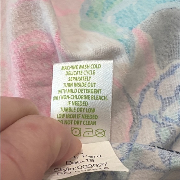 Lily Pulitzer Aleah High Tide Navy Pink Tee Medium.  B112 - Picture 6 of 10